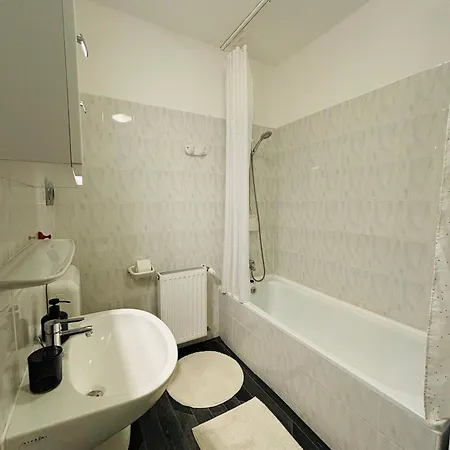 Lägenhet Szilas Lak