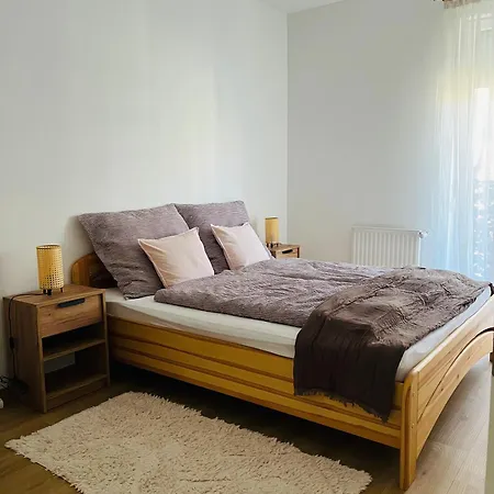 Szilas Lak Apartment